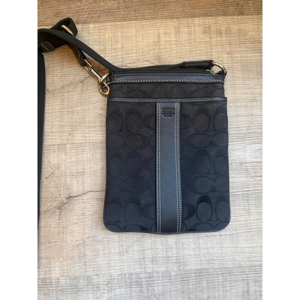 Coach Signature Black Jacquard Crossbody Swingpack Bag